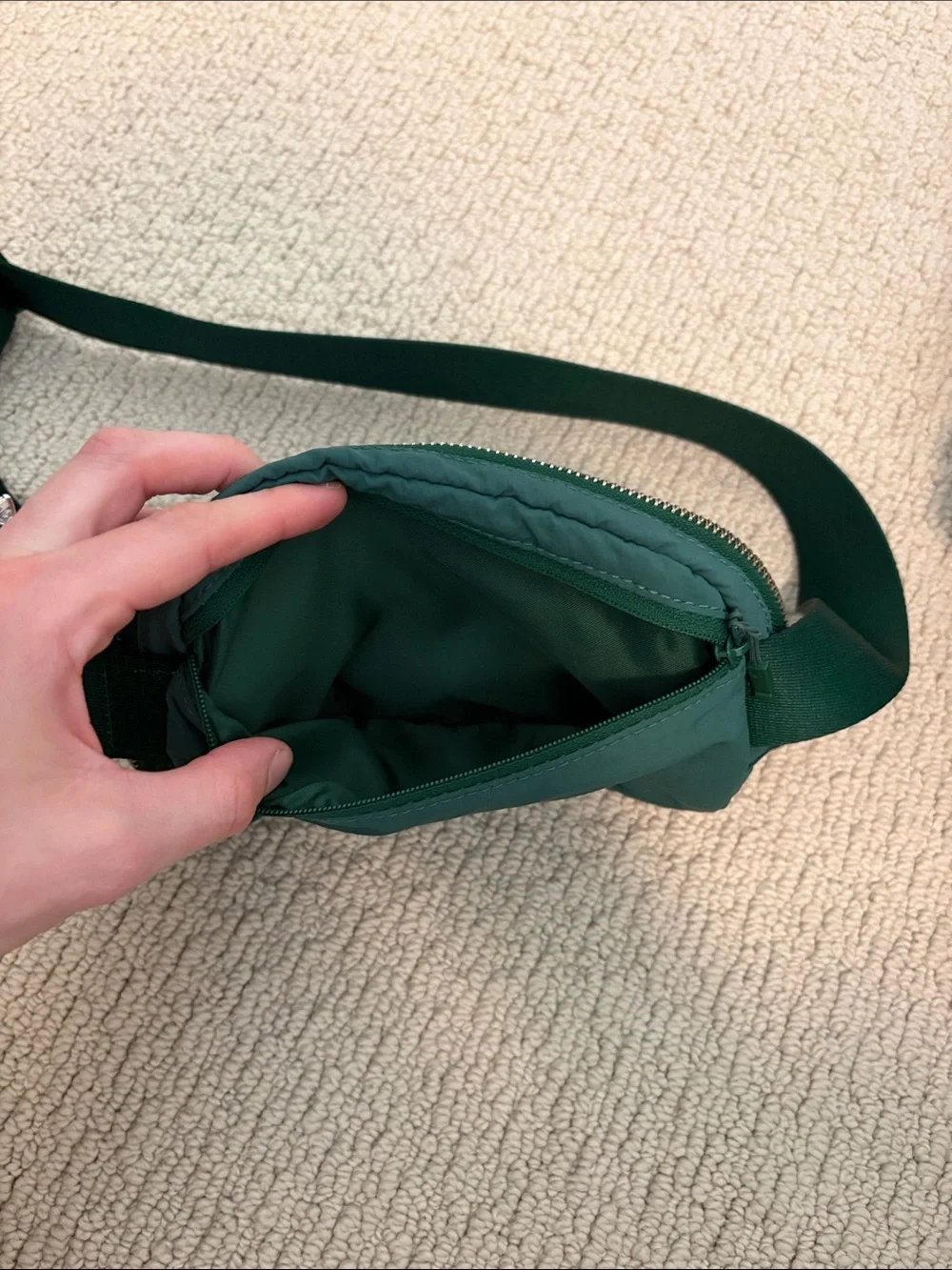 Lululemon Green Belt Bag - Picture 3 of 5